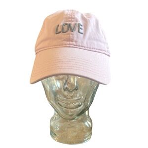 Pink Women’s Hat in Excellent PreLoved Condition